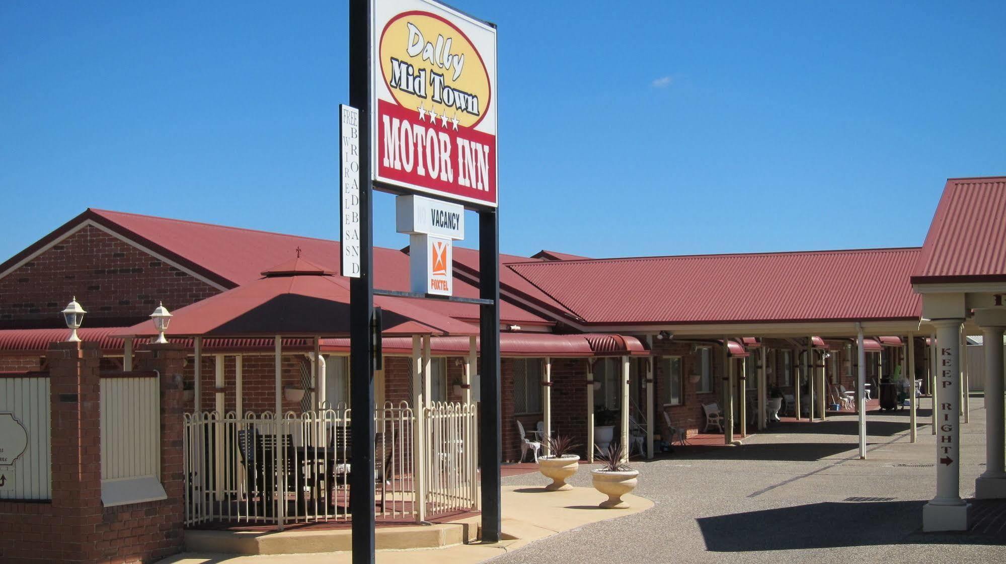 Dalby Mid Town Motor Inn Bagian luar foto